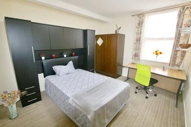 5 bed flat, South Grove, Ardwick, Manchester, M130AU - Image 12